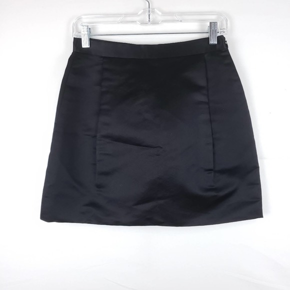 Sale🛍️ NWT Elie Tahari Black 100% Silk Eva Skirt Size 4 - Picture 2 of 6